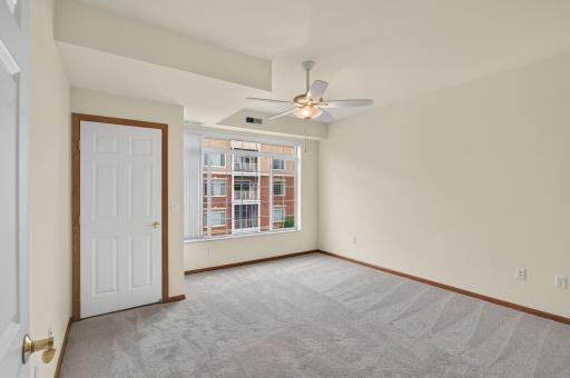 8200 W 33rd Street, 323, Saint Louis Park, MN 55426