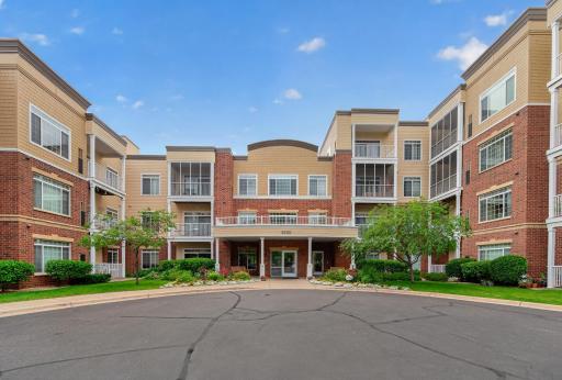 8200 W 33rd Street, 323, Saint Louis Park, MN 55426