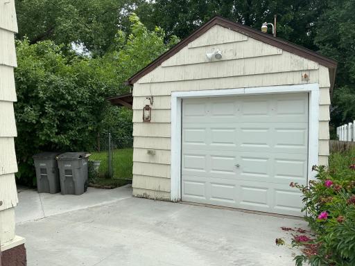 1110 12th Street S, Moorhead, MN 56560