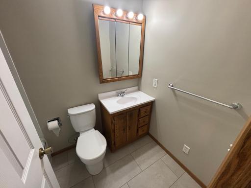 Unit 1 Bathroom