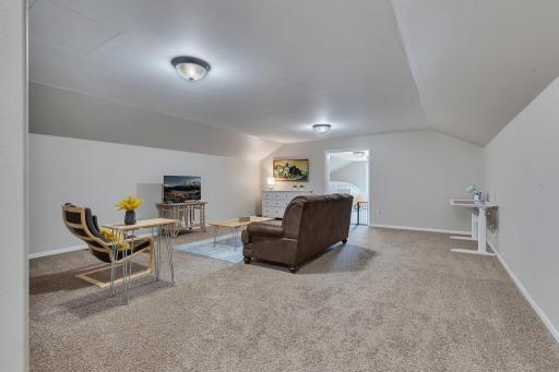 1804 4th Street NE, Willmar, MN 56201