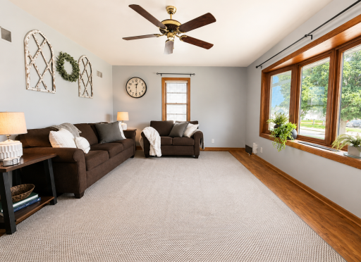 1704 1st Avenue NE, Austin, MN 55912