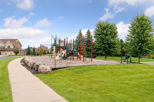 17330 70th Court N, Maple Grove, MN 55311