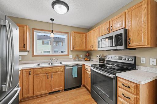 15549 Flight Way, 144, Apple Valley, MN 55124