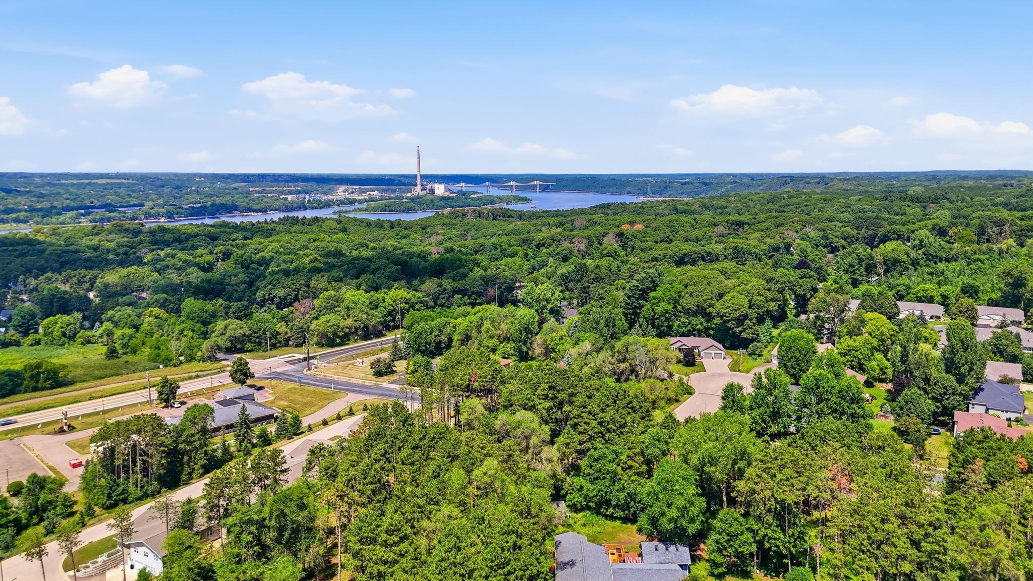 Located in an established neighborhood just minutes from everyday conveniences and the St. Croix River.