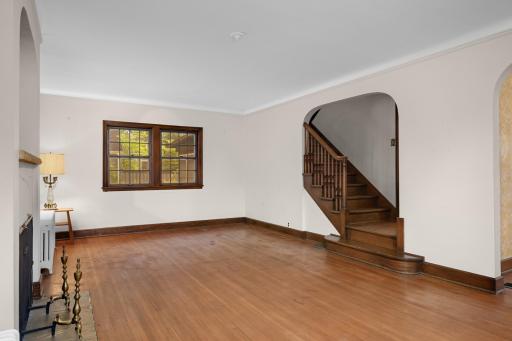 2406 W 54th Street, Minneapolis, MN 55410