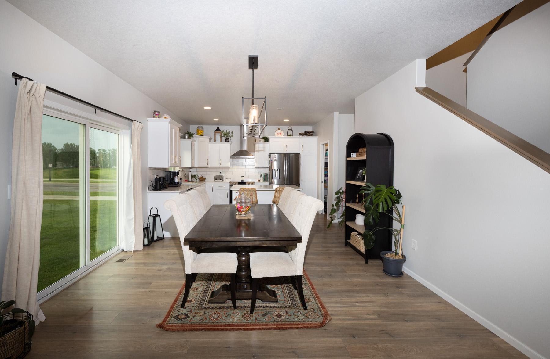 Dining/Kitchen