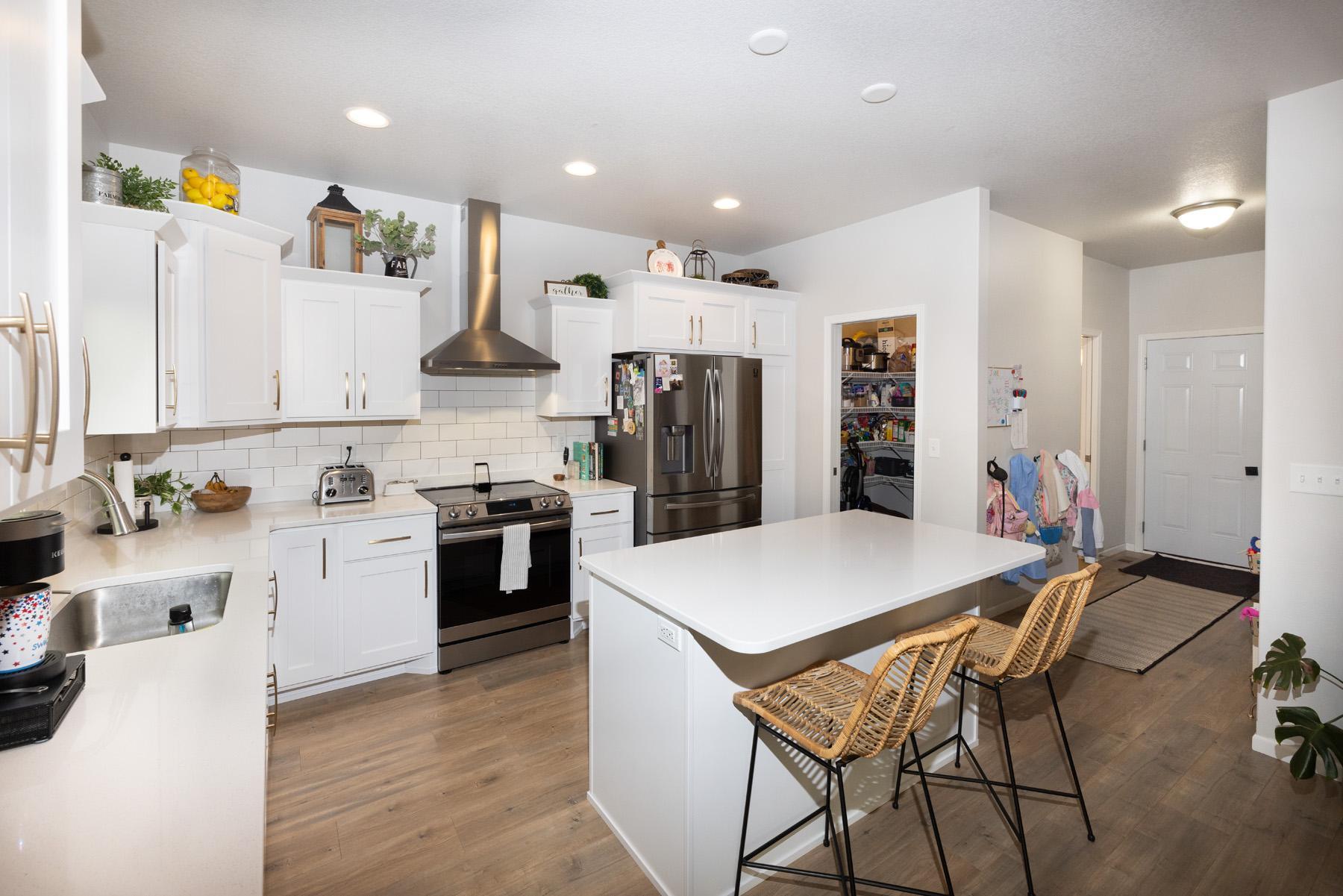 Quartz kitchen