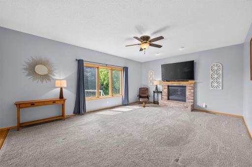 7157 Hidden Valley Lane S, Cottage Grove, MN 55016