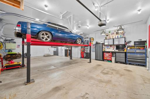 7157 Hidden Valley Lane S, Cottage Grove, MN 55016