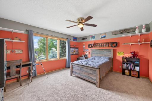 7157 Hidden Valley Lane S, Cottage Grove, MN 55016