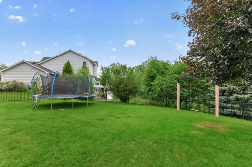 7157 Hidden Valley Lane S, Cottage Grove, MN 55016