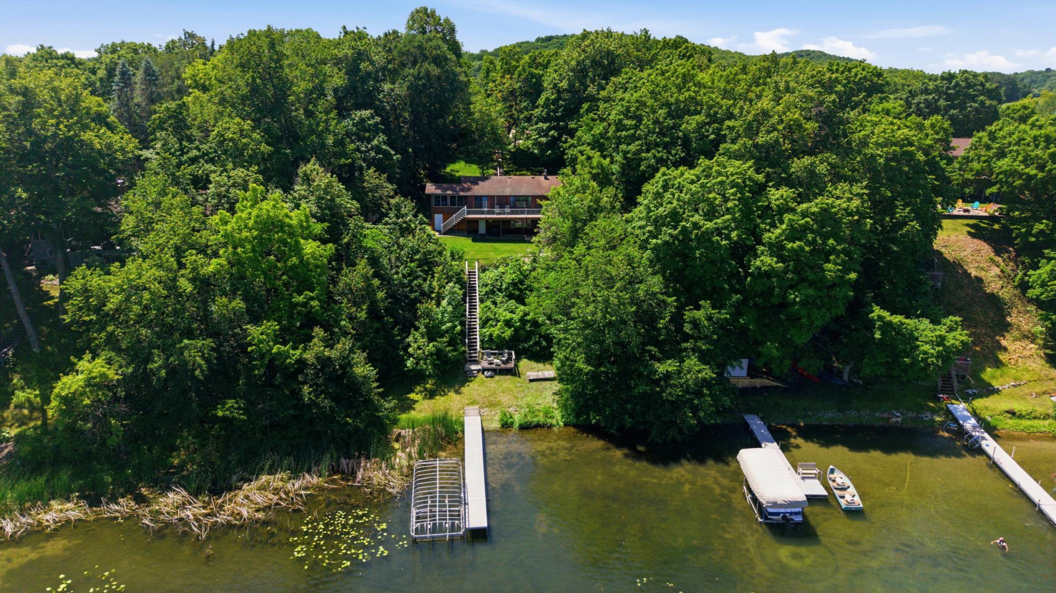 Lake view to home - the most private setting