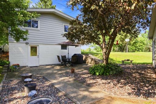 918 County Road 92 N, Maple Plain, MN 55359