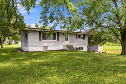 918 County Road 92 N, Maple Plain, MN 55359