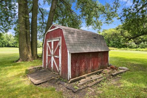 918 County Road 92 N, Maple Plain, MN 55359