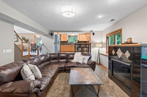 19625 Ireland Way, Lakeville, MN 55044