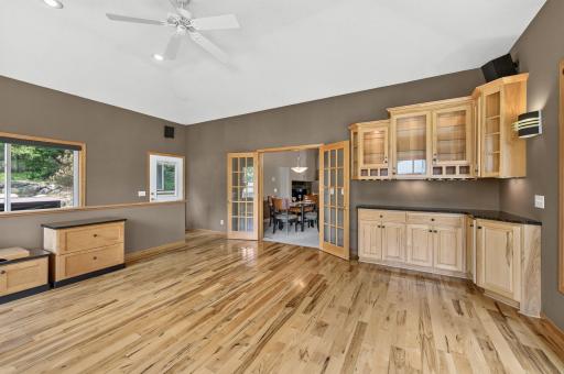 19625 Ireland Way, Lakeville, MN 55044