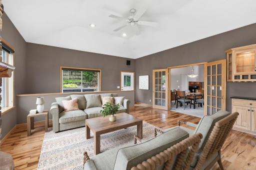 19625 Ireland Way, Lakeville, MN 55044