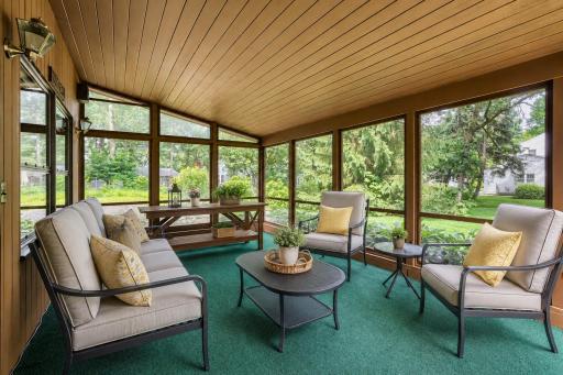 Screen Porch *Virtually Staged & Enhanced with AI*