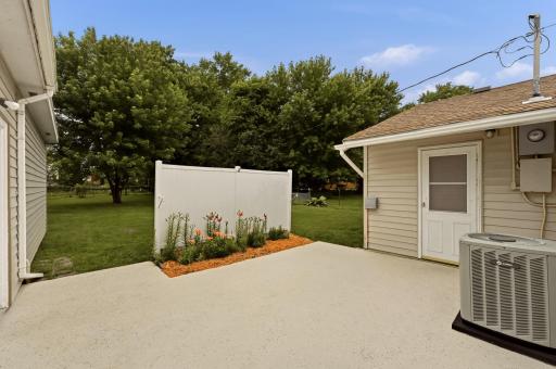 1805 Marvale Avenue SE, Rochester, MN 55904