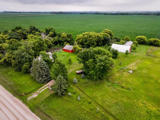 345 200th Avenue SW, Appleton, MN 56208