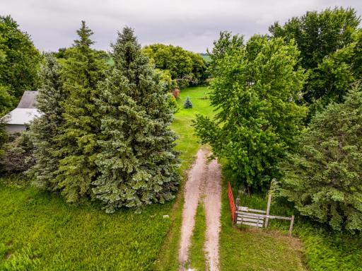 345 200th Avenue SW, Appleton, MN 56208