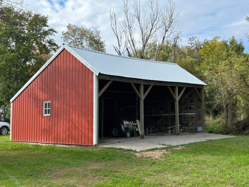 345 200th Avenue SW, Appleton, MN 56208