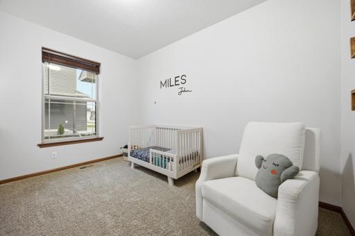 90 6th Street E, Horace, ND 58047