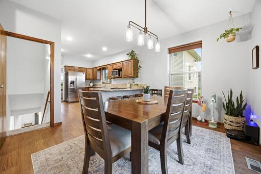 90 6th Street E, Horace, ND 58047