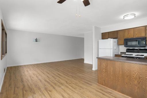12381 Drake Street NW, Minneapolis, MN 55448