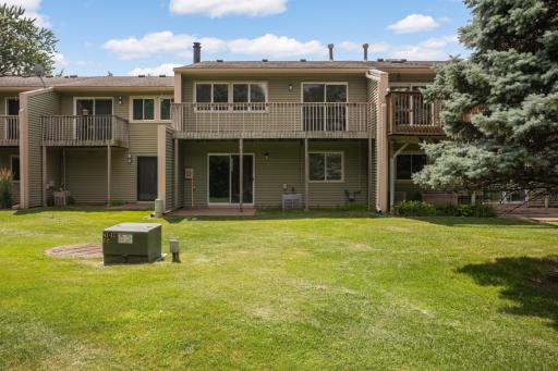 12381 Drake Street NW, Minneapolis, MN 55448