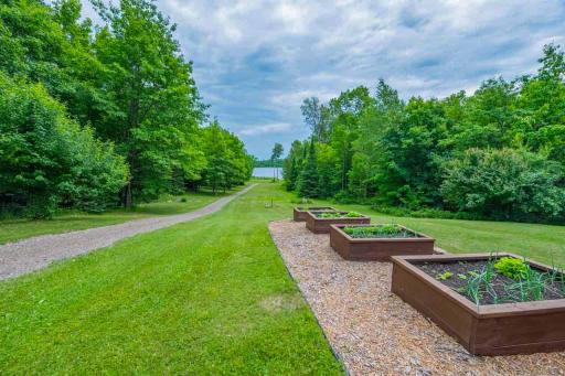 26752 County Road 16, Hibbing, MN 55746