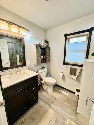 Upper updated bath