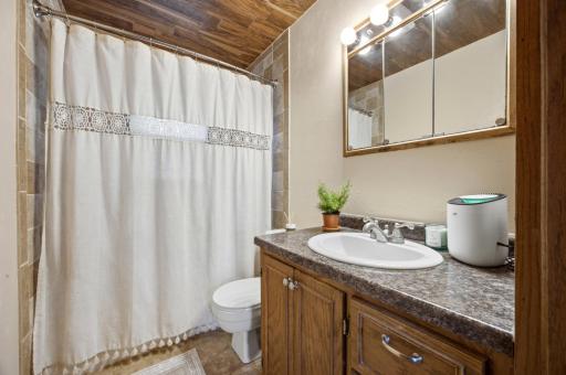 Main floor full Bath