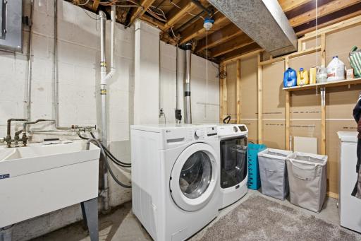 Laundry (lower level)