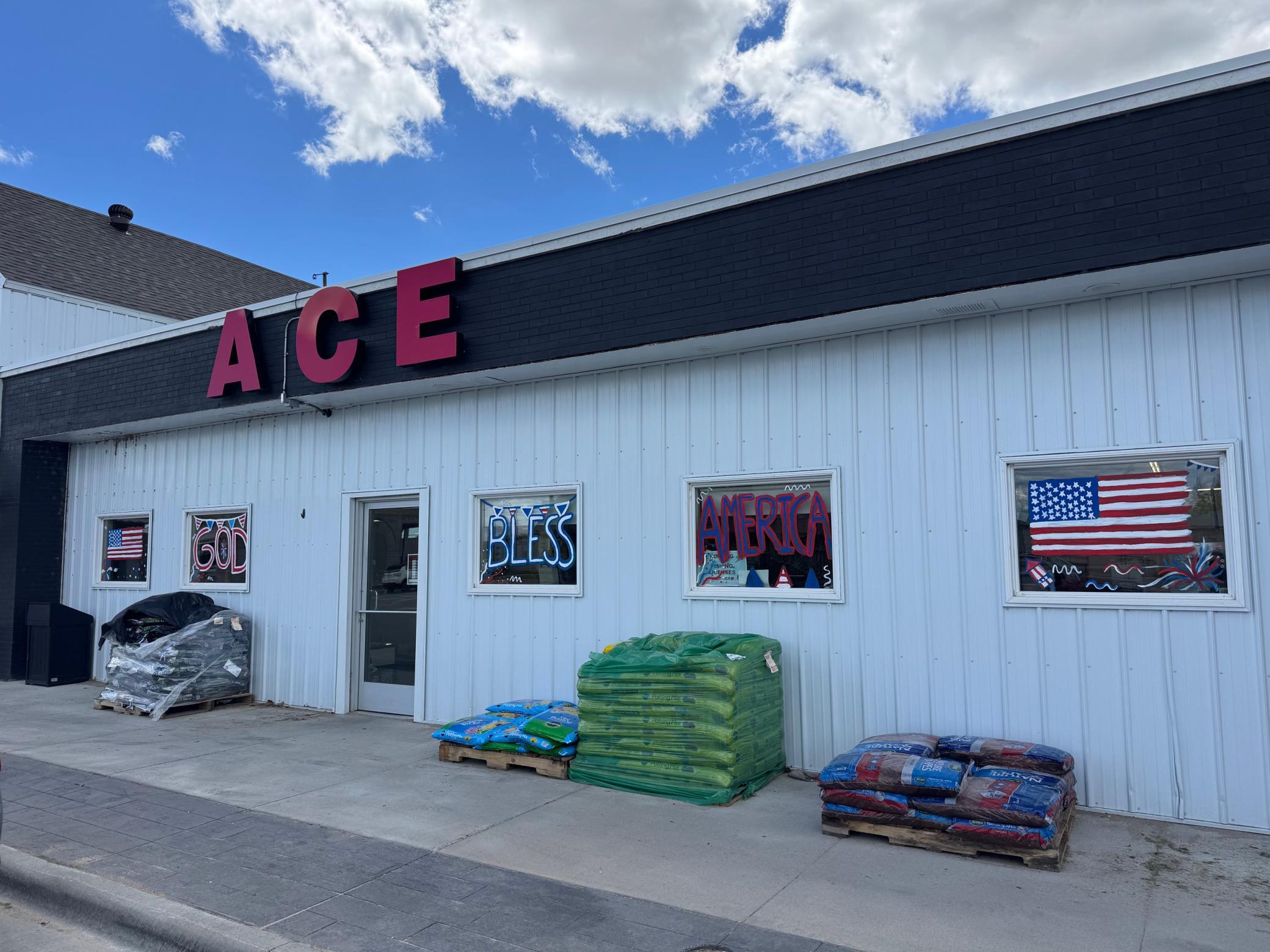 Greenbush, MN 56726