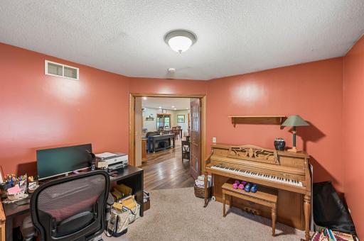 Main Level Bedroom/Office