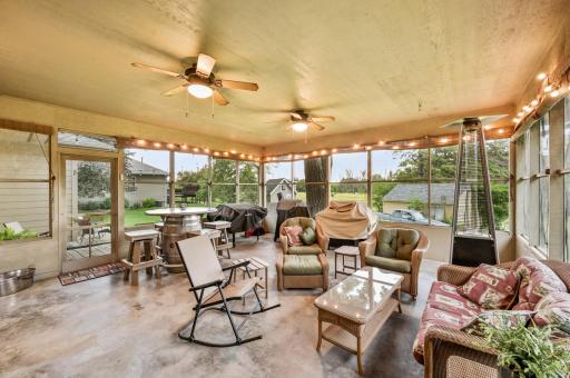 Screened in Porch
