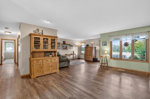 101 Anglewood Drive, Kenyon, MN 55946