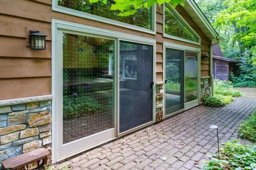 Sliding doors on all sides of your serene spa