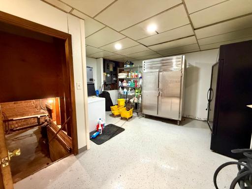 110 Main Street N, Bird Island, MN 55310