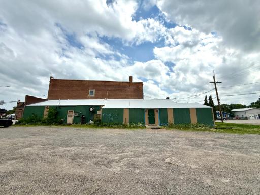 110 Main Street N, Bird Island, MN 55310