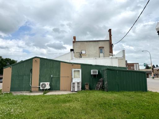 110 Main Street N, Bird Island, MN 55310