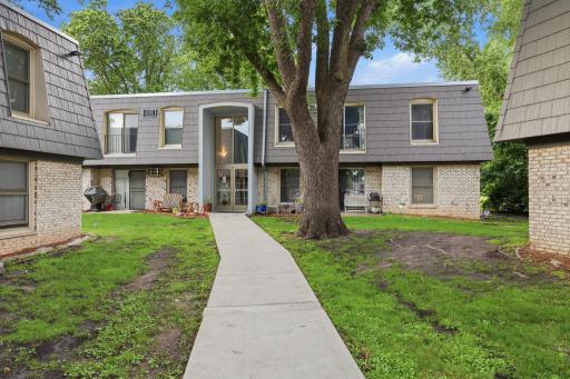 709 11th Avenue S, 5, Minneapolis, MN 55415
