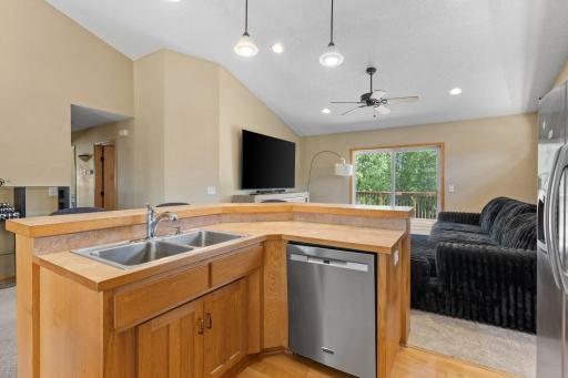 18962 Helen Way, Big Lake, MN 55309