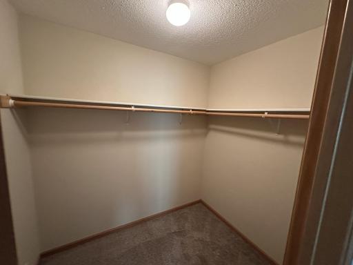 7817 W 145th Street, Savage, MN 55378