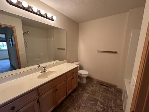 7817 W 145th Street, Savage, MN 55378