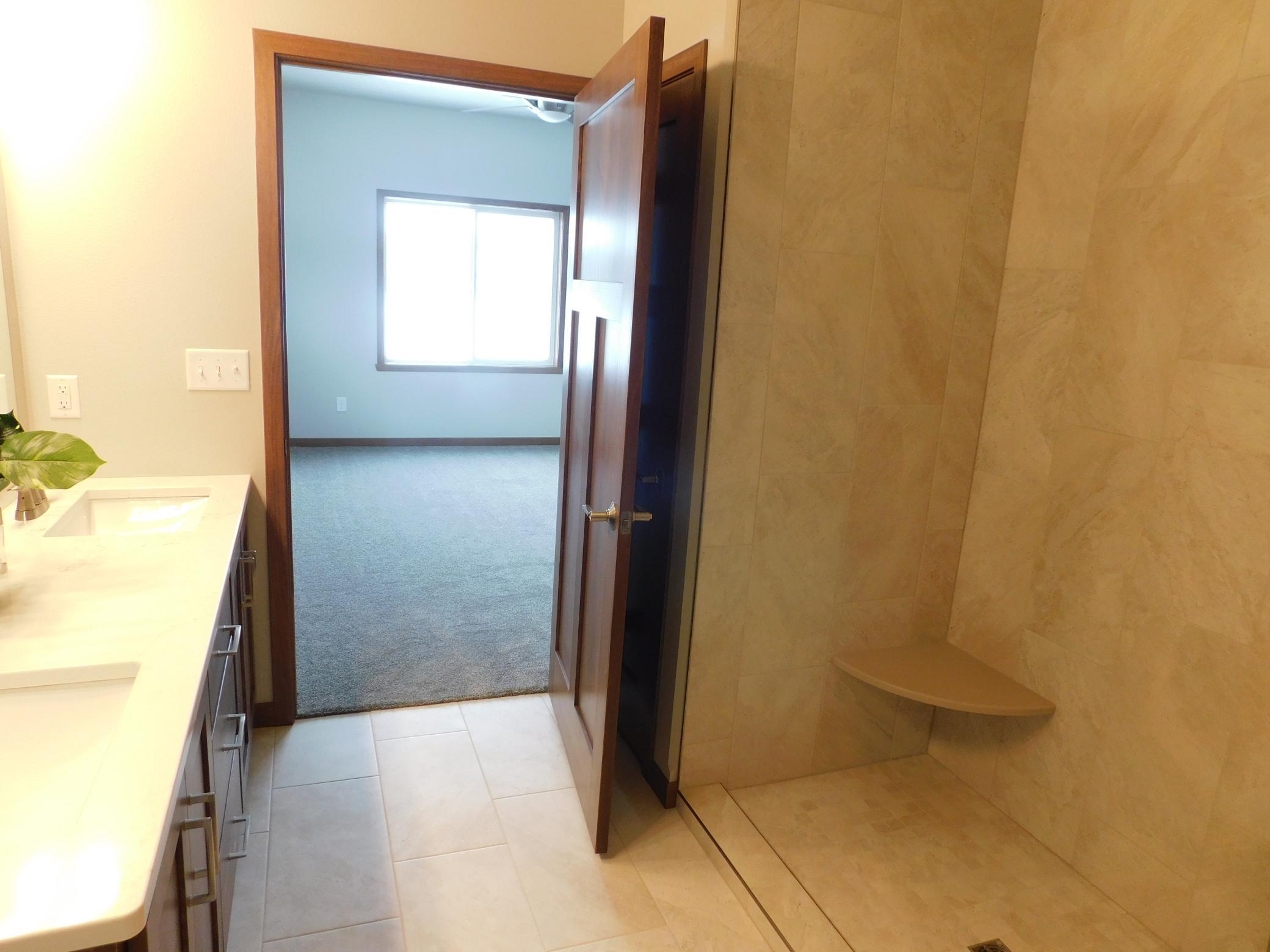 primary bath (tiled shower)