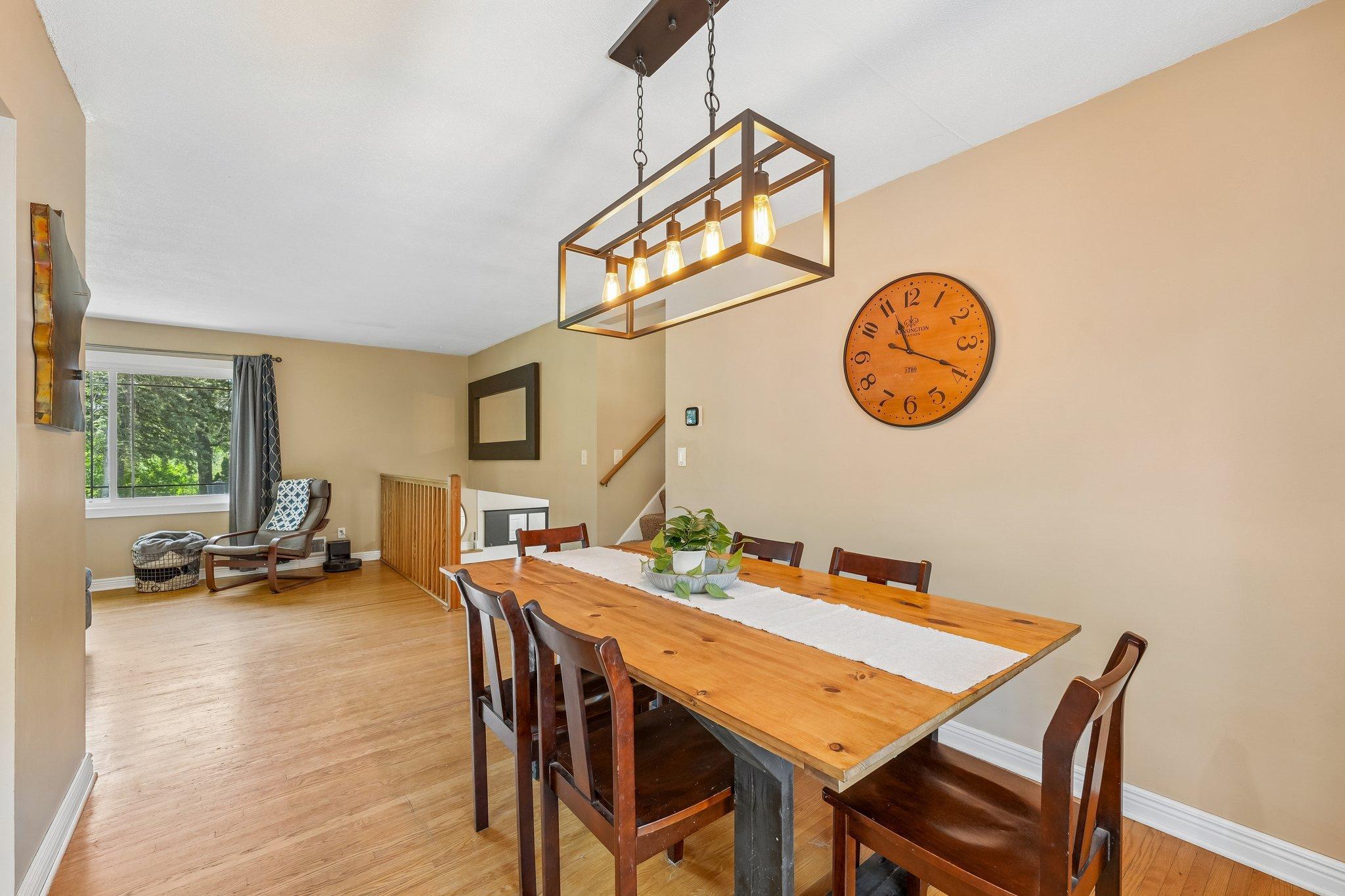 7132 Courtly Rd 12.jpg